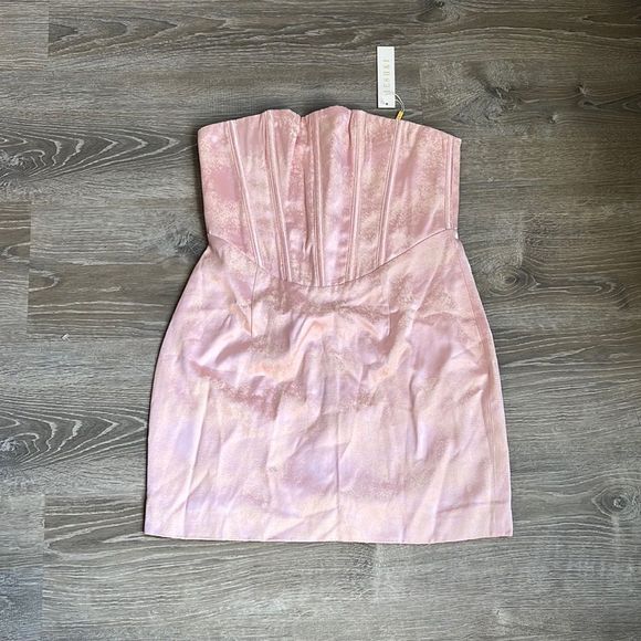 NEW meshki tina strapless corset dress in pink - Picture 2 of 9